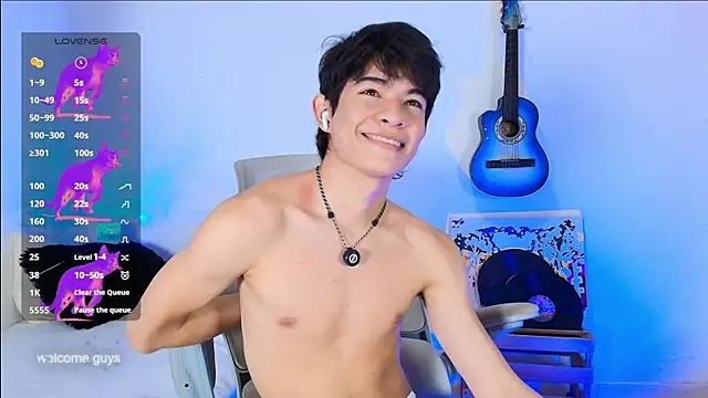 Snapshot of Anky_xx chatting on 10/31/25, 08:43 Anky xx online show from 10/31/25, 08:43