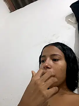Snapshot of HadeSmit chatting on 09/17/25, 04:03 HadeSmit online show from 09/17/25, 04:03