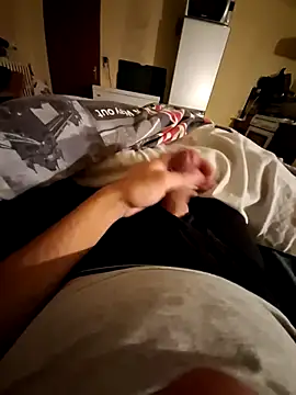 lapousse3 online show from 09/30/25, 04:28