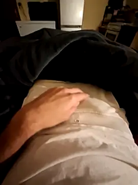 lapousse3 online show from 10/18/25, 04:26