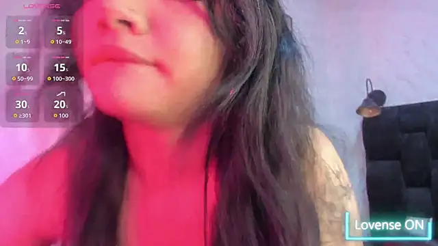 Snapshot of Darky_Doll chatting on 10/16/25, 02:34 Darky Doll online show from 10/16/25, 02:34