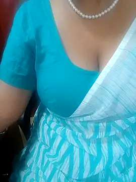 tami lavanya online show from 09/27/25, 09:03