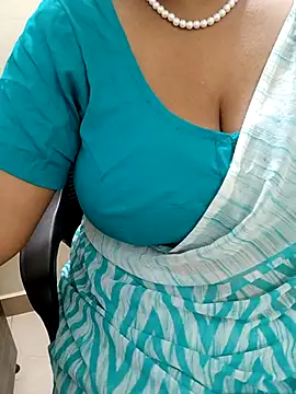 tami lavanya online show from 10/19/25, 05:57