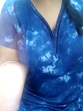 Snapshot of tami_lavanya chatting on 03/05/26, 03:35 tami lavanya online show from 03/05/26, 03:35