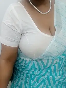 Snapshot of tami_lavanya chatting on 03/13/26, 08:54 tami lavanya online show from 03/13/26, 08:54