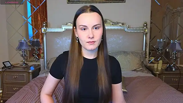 Kelly Cartier online show from 02/03/26, 11:59