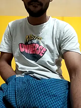 Snapshot of mayur_raaje chatting on 11/09/25, 08:01 mayur raaje online show from 11/09/25, 08:01