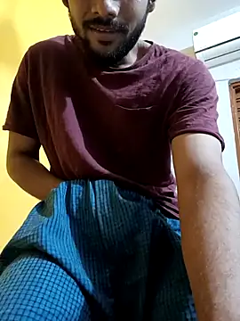 Snapshot of mayur_raaje chatting on 11/29/25, 08:23 mayur raaje online show from 11/29/25, 08:23