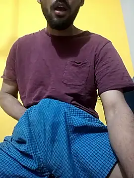 Snapshot of mayur_raaje chatting on 01/10/26, 04:53 mayur raaje online show from 01/10/26, 04:53