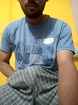 Snapshot of mayur_raaje chatting on 01/11/26, 05:29 mayur raaje online show from 01/11/26, 05:29