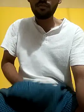 Snapshot of mayur_raaje chatting on 02/07/26, 05:27 mayur raaje online show from 02/07/26, 05:27