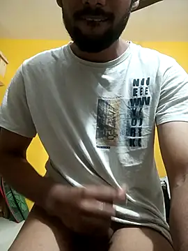 Snapshot of mayur_raaje chatting on 02/27/26, 05:18 mayur raaje online show from 02/27/26, 05:18