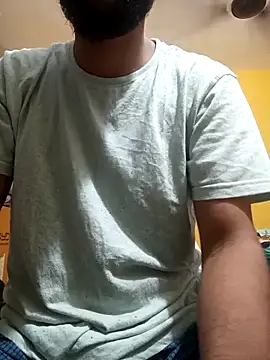 Snapshot of mayur_raaje chatting on 04/04/26, 06:49 mayur raaje online show from 04/04/26, 06:49