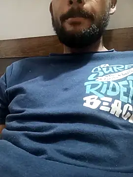Snapshot of mayur_raaje chatting on 05/18/26, 07:20 mayur raaje online show from 05/18/26, 07:20