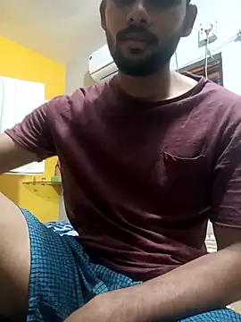 Snapshot of mayur_raaje chatting on 05/24/26, 07:08 mayur raaje online show from 05/24/26, 07:08