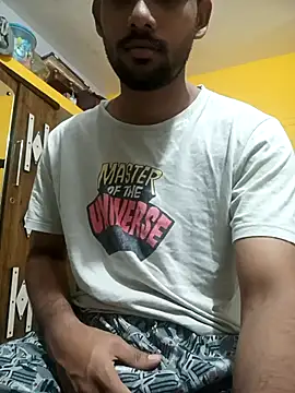 Snapshot of mayur_raaje chatting on 06/26/26, 03:11 mayur raaje online show from 06/26/26, 03:11