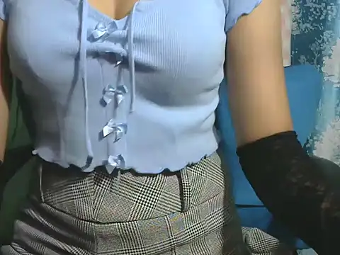 Snapshot of sheetal-sheetal95 chatting on 03/31/26, 05:35 sheetal-sheetal95 online show from 03/31/26, 05:35