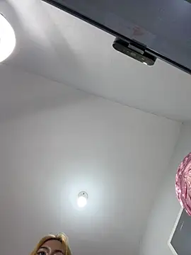 Snapshot of MissSexyDork77 chatting on 10/13/25, 04:01 MissSexyDork77 online show from 10/13/25, 04:01