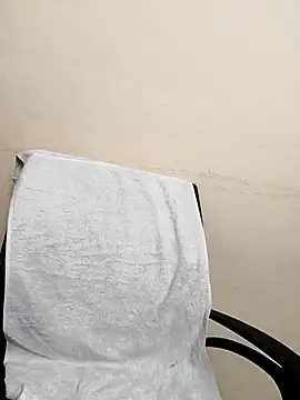 kavya-telugu84 online show from 09/18/25, 12:29