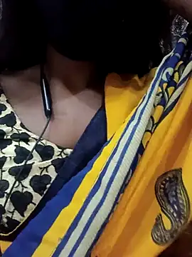 Snapshot of kavya-telugu84 chatting on 05/05/26, 05:54 kavya-telugu84 online show from 05/05/26, 05:54