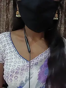 Snapshot of kavya-telugu84 chatting on 05/22/26, 07:41 kavya-telugu84 online show from 05/22/26, 07:41