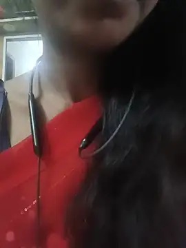 Snapshot of kavya-telugu84 chatting on 07/05/26, 01:34 kavya-telugu84 online show from 07/05/26, 01:34