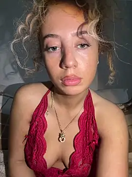 Snapshot of Aurorajadex chatting on 09/12/25, 01:11 Aurorajadex online show from 09/12/25, 01:11