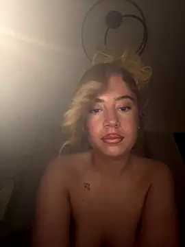 Snapshot of Aurorajadex chatting on 09/19/25, 03:08 Aurorajadex online show from 09/19/25, 03:08