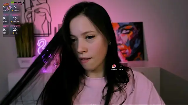 Snapshot of amanda-miki chatting on 11/14/25, 02:49 amanda-miki online show from 11/14/25, 02:49