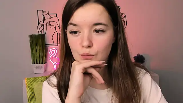 nika-still online show from 10/10/25, 03:44