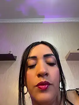 Snapshot of kendall_flower chatting on 07/03/26, 01:50 kendall flower online show from 07/03/26, 01:50