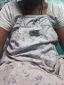 Snapshot of smartangel_telugu chatting on 04/01/26, 04:15 smartangel telugu online show from 04/01/26, 04:15