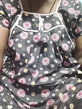 Snapshot of smartangel_telugu chatting on 04/05/26, 09:01 smartangel telugu online show from 04/05/26, 09:01