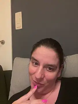 Snapshot of hottyFcup chatting on 03/18/26, 08:34 hottyFcup online show from 03/18/26, 08:34