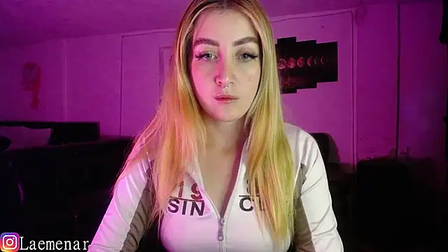 Saraa-Smith online show from 11/06/25, 03:40