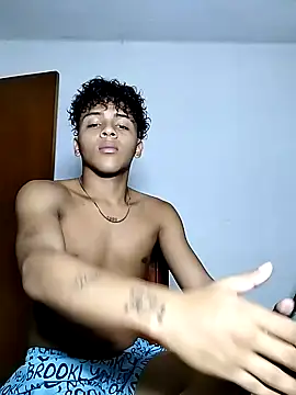 Manuel Mateus1 online show from 10/25/25, 01:13