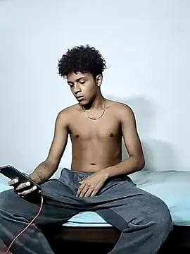 Manuel Mateus1 online show from 11/25/25, 05:13