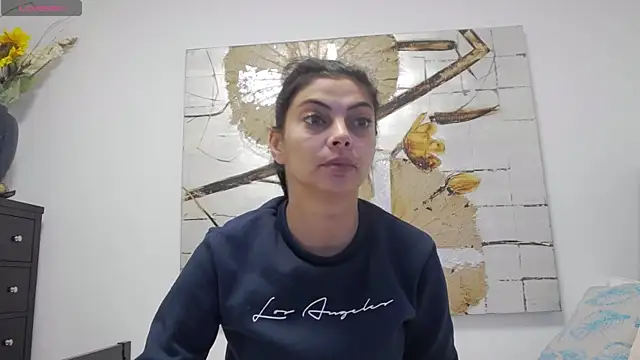 Snapshot of LadyLiia chatting on 12/02/24, 04:53 LadyLiia online show from 12/02/24, 04:53