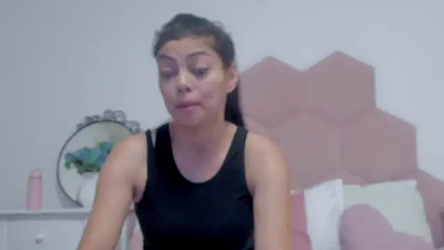 Snapshot of LadyLiia chatting on 01/16/25, 04:49 LadyLiia online show from 01/16/25, 04:49