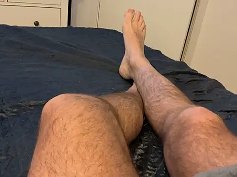 Snapshot of Bacoboy45 chatting on 02/17/26, 04:57 Bacoboy45 online show from 02/17/26, 04:57