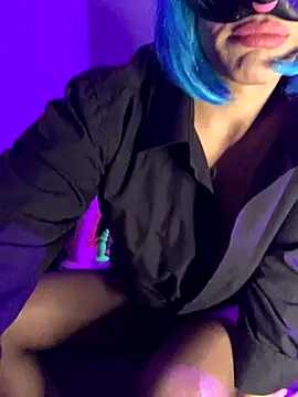 MaskeliParti online show from 11/22/25, 07:51