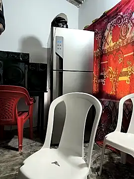 giannis090 online show from 11/07/25, 08:09