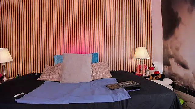 Snapshot of keeyla_stone chatting on 09/14/25, 03:05 keeyla stone online show from 09/14/25, 03:05