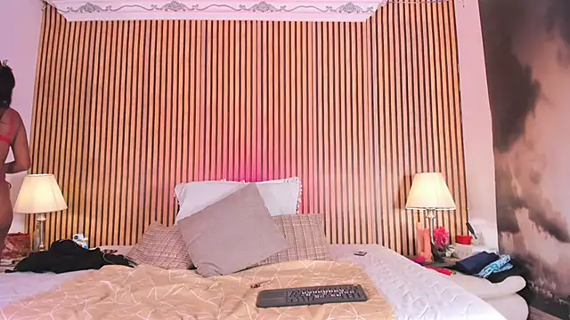 Snapshot of keeyla_stone chatting on 09/15/25, 07:03 keeyla stone online show from 09/15/25, 07:03