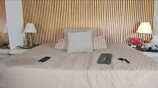 Snapshot of keeyla_stone chatting on 09/27/25, 08:25 keeyla stone online show from 09/27/25, 08:25