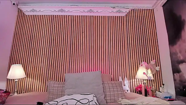 Snapshot of keeyla_stone chatting on 11/05/25, 08:31 keeyla stone online show from 11/05/25, 08:31