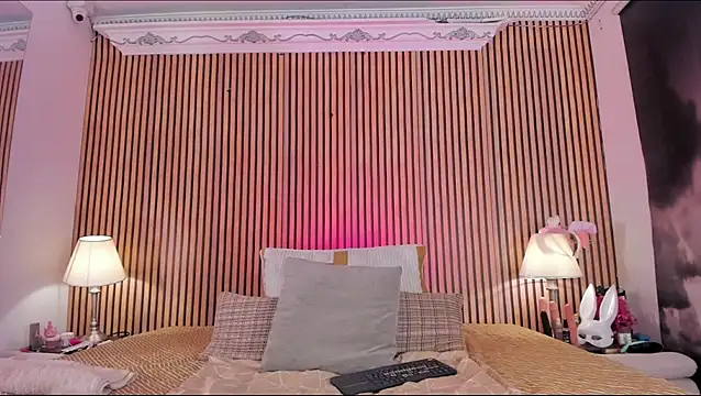 Snapshot of keeyla_stone chatting on 11/20/25, 08:52 keeyla stone online show from 11/20/25, 08:52