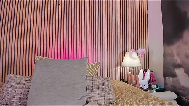 Snapshot of keeyla_stone chatting on 11/23/25, 09:25 keeyla stone online show from 11/23/25, 09:25