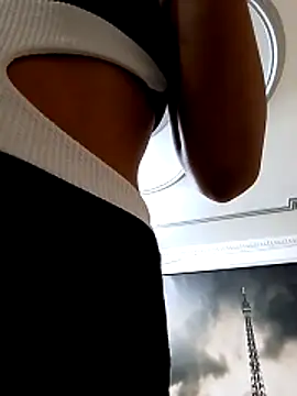 Snapshot of keeyla_stone chatting on 11/28/25, 08:22 keeyla stone online show from 11/28/25, 08:22