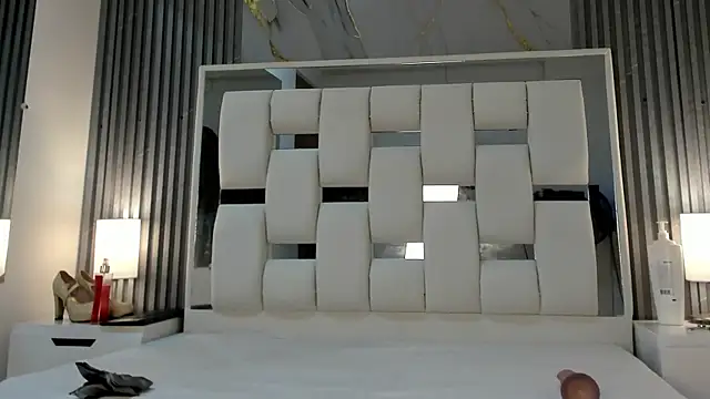 VanessaHard as online show from 09/14/25, 03:11